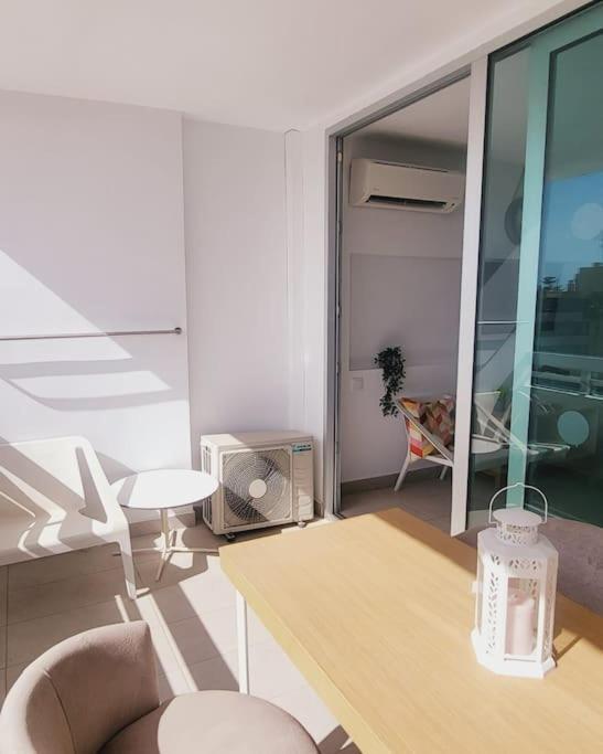 Апартаменты Sea Views Playa Del Ingles Beach Lovers 2 Сан-Бартоломе Экстерьер фото